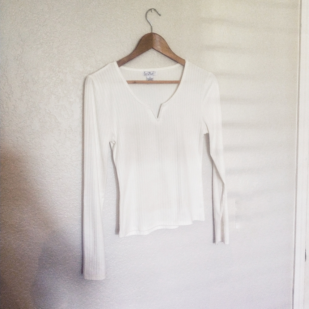 White blouse long sleeve v neck Office top